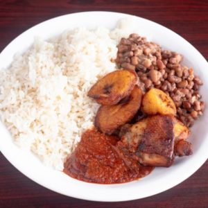 White Rice, Stew, chicken & 3pcs dodo